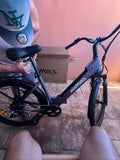 Bicicleta Eléctrica para Commuting – 120km, 250W, 7 Velocidades